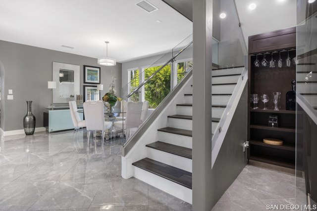 2832 Echo Ridge CT, Chula Vista CA: https://media.crmls.org/mediaz/f8a48c46-7444-460d-b7bb-adea469e088a.jpg