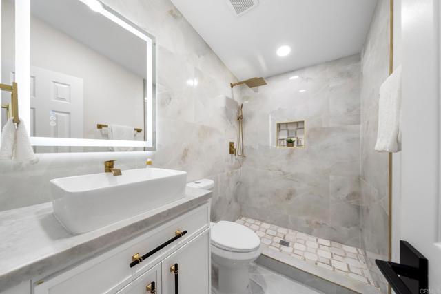 Detail Gallery Image 2 of 40 For 13824 Powers Rd, Poway,  CA 92064 - 4 Beds | 2 Baths