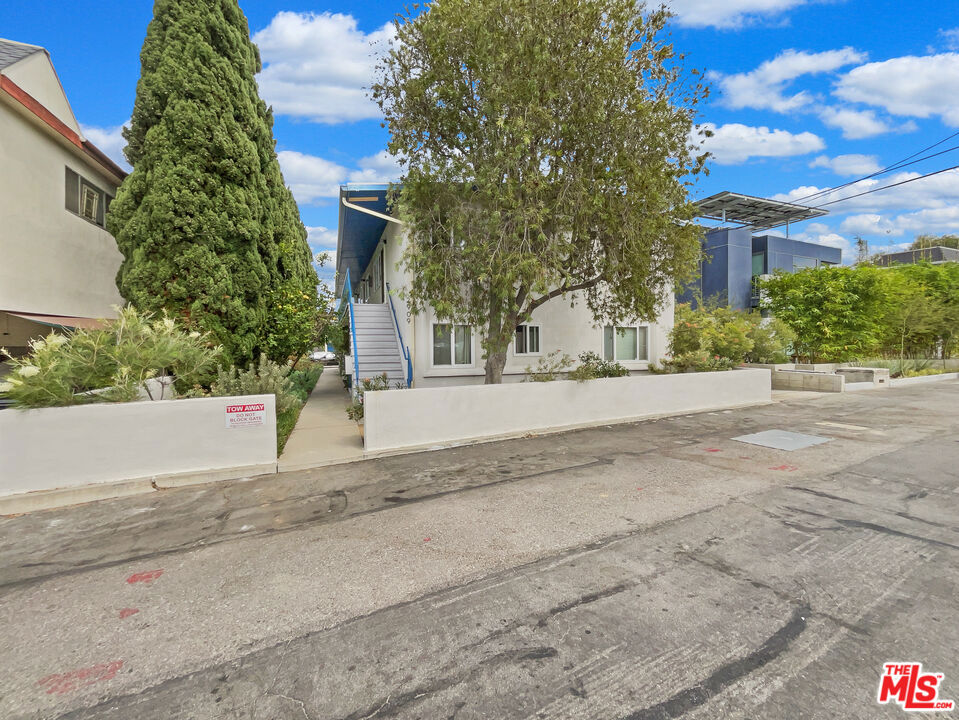 2909 10th Street #4