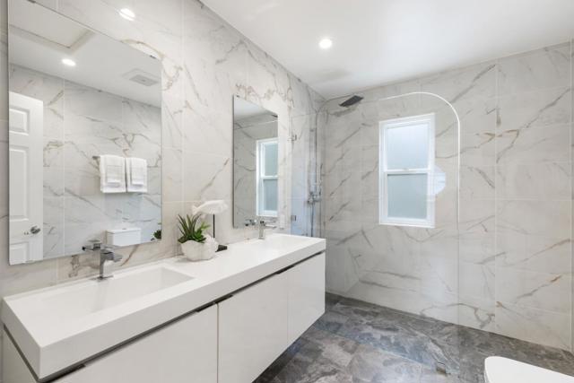 2064 Rialto Court, Mountain View CA: https://media.crmls.org/mediaz/f8a55433-a60f-44fd-8ad5-6c3f11225bd4.jpg