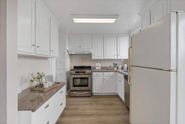 18 Garwood Drive, Daly City CA: https://media.crmls.org/mediaz/f8a5f7f7-dd3c-4ba9-a4ce-cc68e7345c2e.jpg