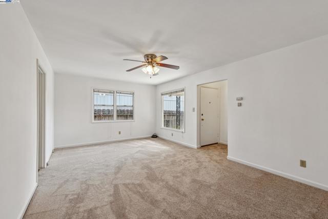 21032 Baker Rd, Castro Valley CA: https://media.crmls.org/mediaz/f8a816e3-efbd-428b-b407-d6f12acab773.jpg