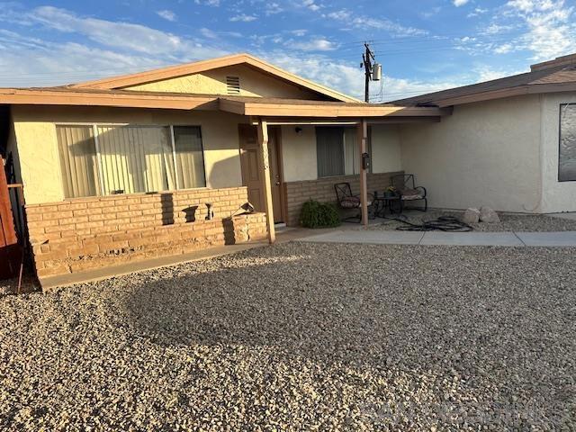 628 McKinley St, Calexico CA: https://media.crmls.org/mediaz/f8a829b7-7a78-4c8f-be41-d56eb89e7849.jpg