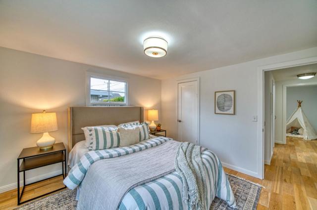 1749 43rd Avenue, Capitola CA: https://media.crmls.org/mediaz/f8a9e07e-5794-4294-831c-f103bd4be359.jpg