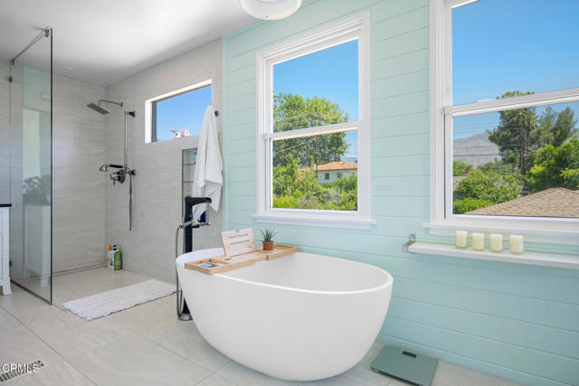 Detail Gallery Image 29 of 45 For 2175 Las Lunas St, Pasadena,  CA  - 3 Beds | 2 Baths