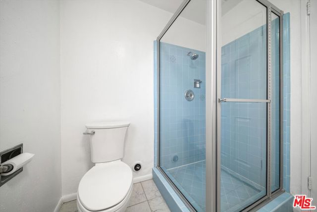 19717 Chase Street, Winnetka CA: https://media.crmls.org/mediaz/f8abd149-a1d8-41e4-9720-b11d6e4cf99d.jpg