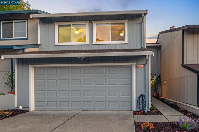 2510 Tea Tree Ct, Martinez CA: https://media.crmls.org/mediaz/f8ad02a9-ffb8-4d41-ab55-af90978f4132.jpg