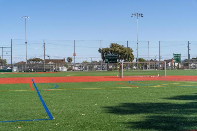 719 Circle Court, South San Francisco CA: https://media.crmls.org/mediaz/f8ad4e01-1a70-4b4d-8251-936b2d4394ff.jpg