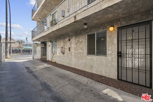 14333 Haynes Street, Van Nuys CA: https://media.crmls.org/mediaz/f8ad7626-05ca-4ae2-88dc-38ff7aab3ab1.jpg