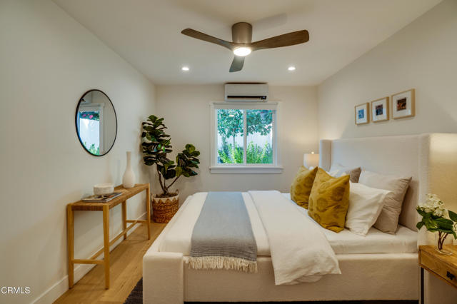 1100 Meridian Avenue, South Pasadena CA: https://media.crmls.org/mediaz/f8ad9ec6-e63b-484b-af1b-464e93785e93.jpg