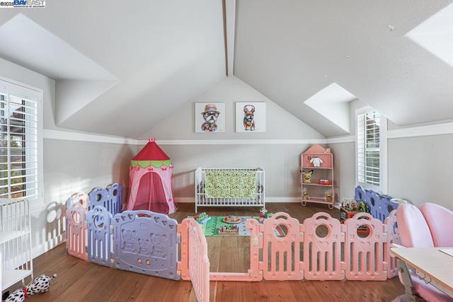2744 Redbridge Rd, Tracy CA: https://media.crmls.org/mediaz/f8adfda2-b294-4be3-af9e-469cf29e1910.jpg