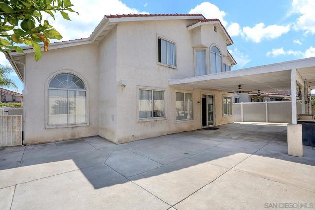 778 Avenida De La Barca, Chula Vista CA: https://media.crmls.org/mediaz/f8ae7af4-e0df-48cc-b732-420ab2bc94f5.jpg