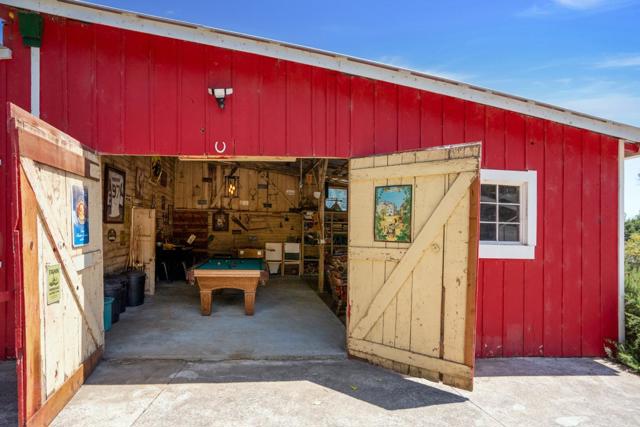 2165 Cox Road, Aptos CA: https://media.crmls.org/mediaz/f8b03685-bfb5-4e8d-af25-94215c400a7c.jpg