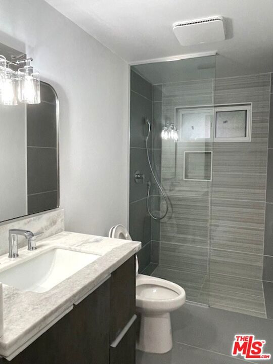 1433 Silvius Avenue, San Pedro CA: https://media.crmls.org/mediaz/f8b11e57-a952-4b78-9f50-a2816d3cdc11.jpg