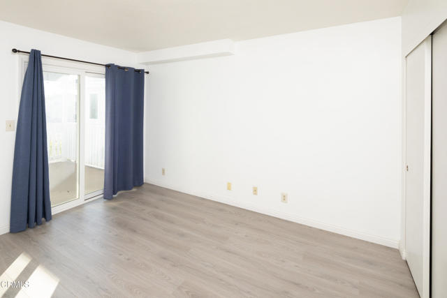 Detail Gallery Image 17 of 36 For 2414 Monaco Dr, Oxnard,  CA 93035 - 4 Beds | 2/1 Baths