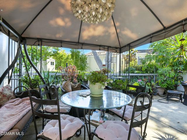 1206 S Westlake Boulevard, Westlake Village CA: https://media.crmls.org/mediaz/f8b2faab-6250-4a23-83d1-493a00067fcf.jpg
