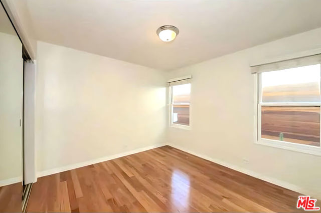 653 Marine Street photo 37