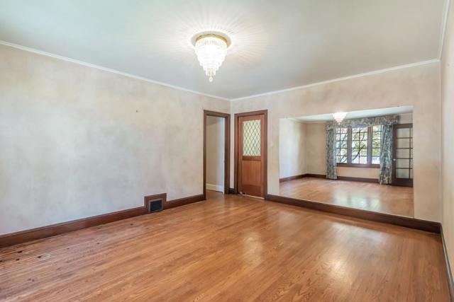 Image 11 of 54 For 1690 Castilleja Avenue