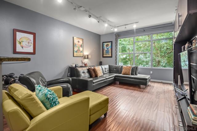 206 Park Blvd, San Diego CA: https://media.crmls.org/mediaz/f8b86764-f582-4bcc-a768-ebb5de96c2d7.jpg