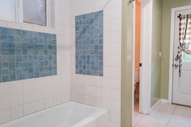 Detail Gallery Image 17 of 26 For 13965 Woods Valley Road, Valley Center,  CA 92082 - 3 Beds | 2 Baths