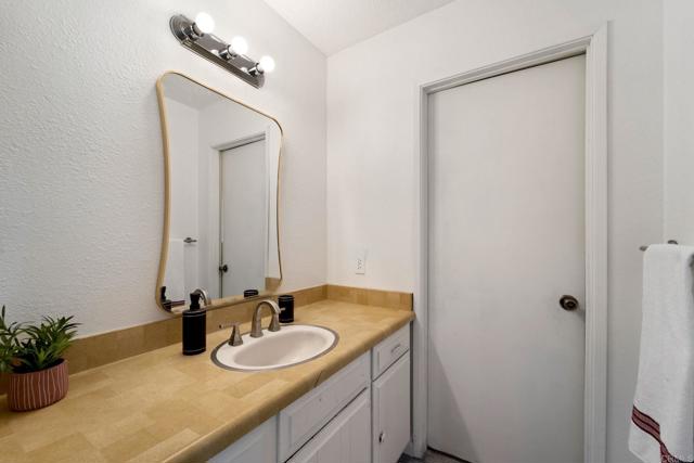 Image 21 of 56 For 14404 Hillside Drive