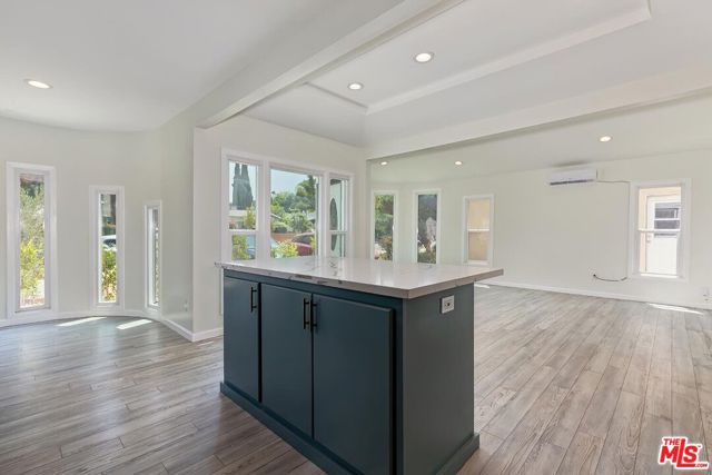 3706 Brunswick Avenue, Los Angeles CA: https://media.crmls.org/mediaz/f8b9a46f-f22b-48f0-92c4-ced143939a49.jpg
