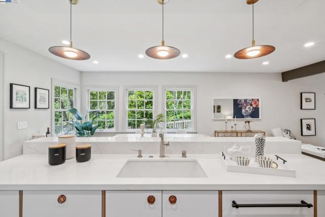 198 BRET HARTE ROAD, Berkeley CA: https://media.crmls.org/mediaz/f8ba8783-a684-4b35-8ce5-e357a1c55447.jpg