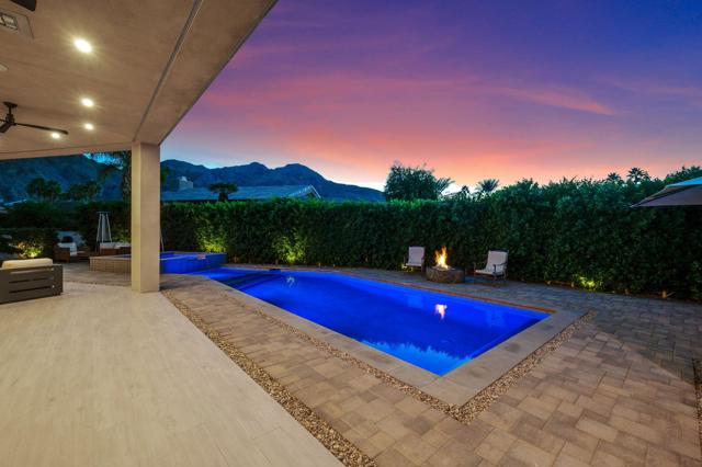 77300 Coyote Creek, Indian Wells CA: https://media.crmls.org/mediaz/f8ba9b11-c854-4fc0-b12e-9a7d0bb66dd7.jpg
