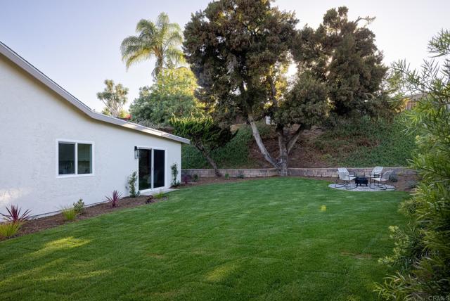 Detail Gallery Image 28 of 39 For 310 Oakbranch Dr, Encinitas,  CA 92024 - 3 Beds | 2 Baths