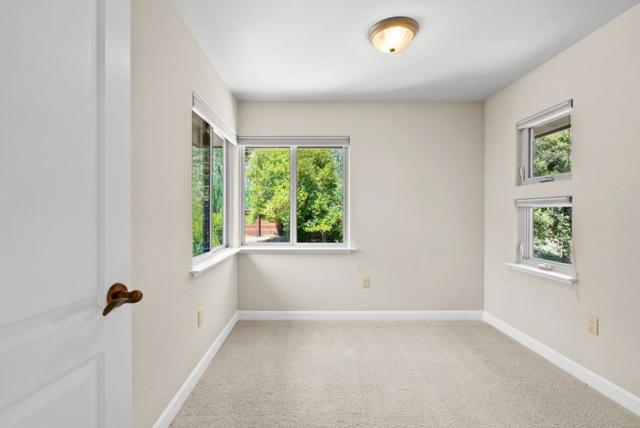 125 Orchard Heights Lane, Corralitos CA: https://media.crmls.org/mediaz/f8bb278f-439f-4d6a-badc-1cca480d4a48.jpg