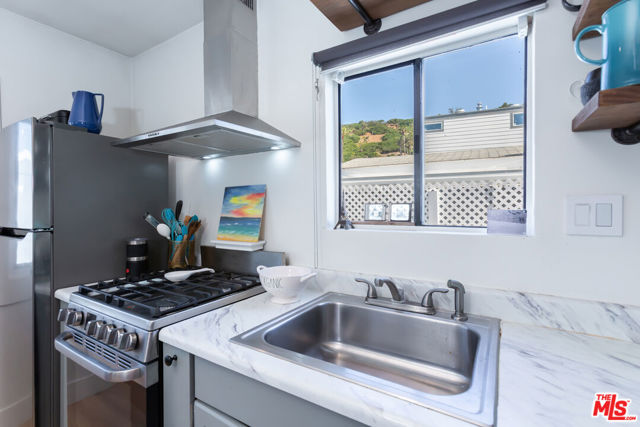16321 Pacific Coast Highway, 132 photo 6