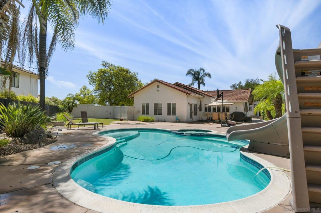 11762 Calle Vivienda - photo 17