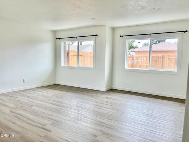 1227 S G Street, Oxnard CA: https://media.crmls.org/mediaz/f8bbfb5d-4cfc-4094-8004-d6f25276c3c9.jpg