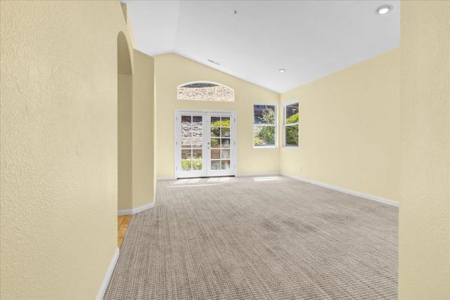 21775 Woodrose Place, Salinas CA: https://media.crmls.org/mediaz/f8bd4907-f19f-464b-90ca-6c3487bf6a97.jpg