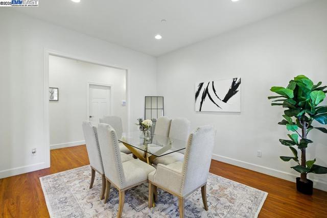 874 Overhill Dr, Hayward CA: https://media.crmls.org/mediaz/f8bd578e-1857-4bd2-9778-847d858f192d.jpg