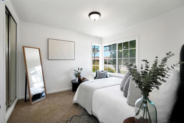 30566 Prestwick Ave, Hayward CA: https://media.crmls.org/mediaz/f8bd76ec-d292-4516-b0a2-38e80cafe37f.jpg