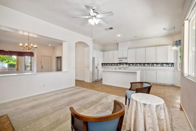 Detail Gallery Image 15 of 34 For 1789 Clydesdale Ct, Oceanside,  CA 92057 - 3 Beds | 2 Baths