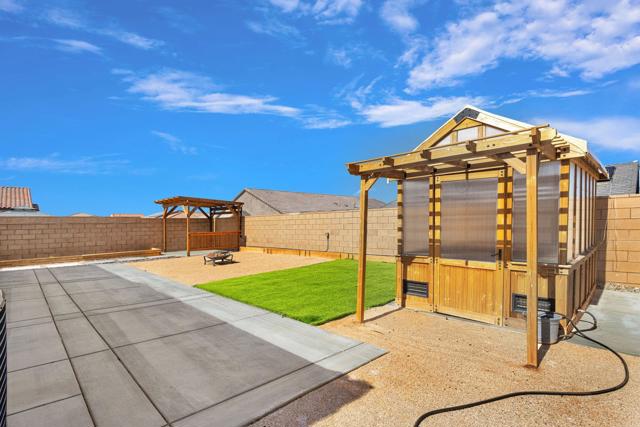 11912 Olivine Rd, Victorville, CA 92392 photo 48