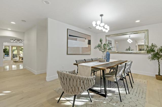 303 Lakeview Way, Redwood City CA: https://media.crmls.org/mediaz/f8c06540-c09e-4836-9e25-79f70c5c2cae.jpg