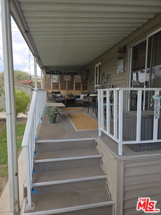 84136 Avenue 44, Indio CA: https://media.crmls.org/mediaz/f8c073a9-9c0e-4e33-b3ec-89194c3f933a.jpg