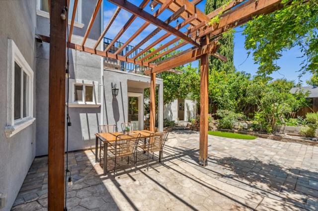 2054 Cranworth Circle, San Jose CA: https://media.crmls.org/mediaz/f8c0ccbc-3b4c-4d5b-b62c-cc7a06bfd0b9.jpg