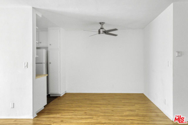 1253 Federal Avenue, Los Angeles CA: https://media.crmls.org/mediaz/f8c11250-f87f-48a9-98d8-23063363864e.jpg
