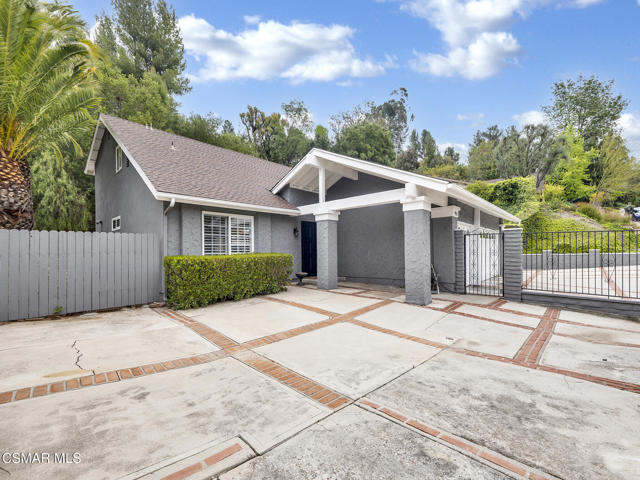 3950 United Road, Agoura Hills CA: https://media.crmls.org/mediaz/f8c1c975-bc06-451a-939b-2465c67dac5c.jpg