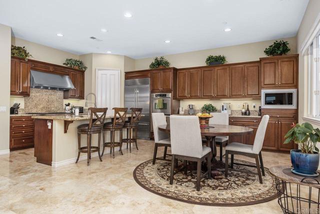 Detail Gallery Image 14 of 44 For 1758 Cuadro Vista, San Marcos,  CA 92078 - 3 Beds | 2/1 Baths