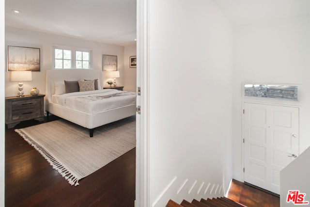 2044 Stanley Hills Drive, Los Angeles CA: https://media.crmls.org/mediaz/f8c239e9-eb34-4ec2-97bd-f4ef49ce26d9.jpg