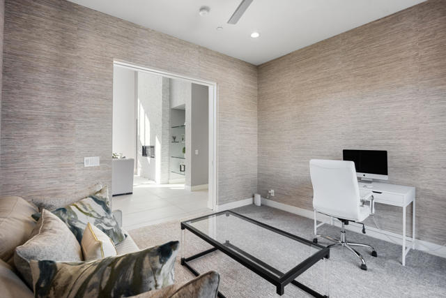 1 Via Merenda, Rancho Mirage CA: https://media.crmls.org/mediaz/f8c51add-f8d6-4a28-b152-34c8ad8f055c.jpg