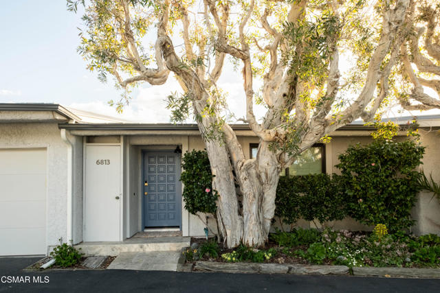 6813 Seawatch Lane, Malibu CA: https://media.crmls.org/mediaz/f8c71d41-def7-4a4f-ba01-d95acff5474c.jpg