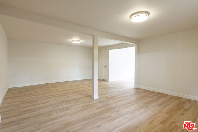 445 S Mansfield Avenue, Los Angeles CA: https://media.crmls.org/mediaz/f8c7b098-5343-467c-9150-44d2ee276a51.jpg