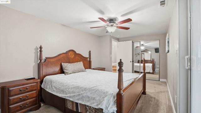 5372 Tule Tree Ln, Oakley CA: https://media.crmls.org/mediaz/f8caa70e-7294-4a3b-9ee3-f81cb767ac9d.jpg