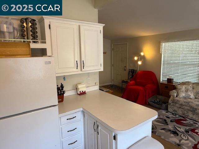 149 Galloway Dr, Concord CA: https://media.crmls.org/mediaz/f8caec59-421e-48dd-a80f-a4cfd95df898.jpg
